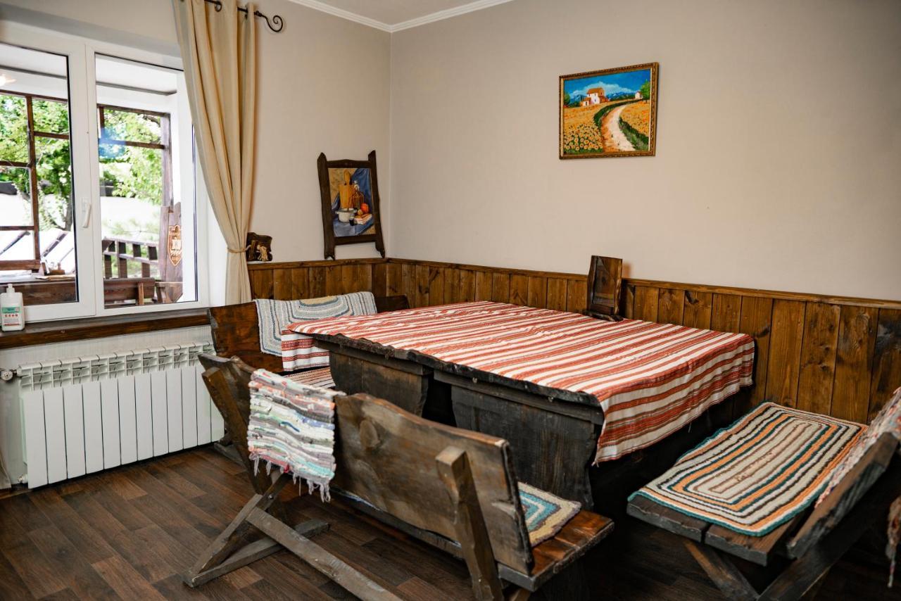 Dniprovskiy Dvir Stari Kodaky Екстериор снимка